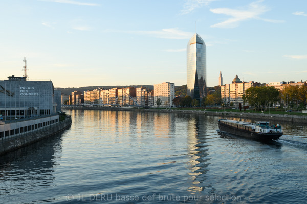 tour des finances à Liège